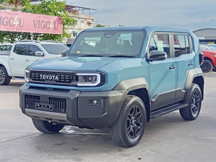 TOYOTA Land Cruiser