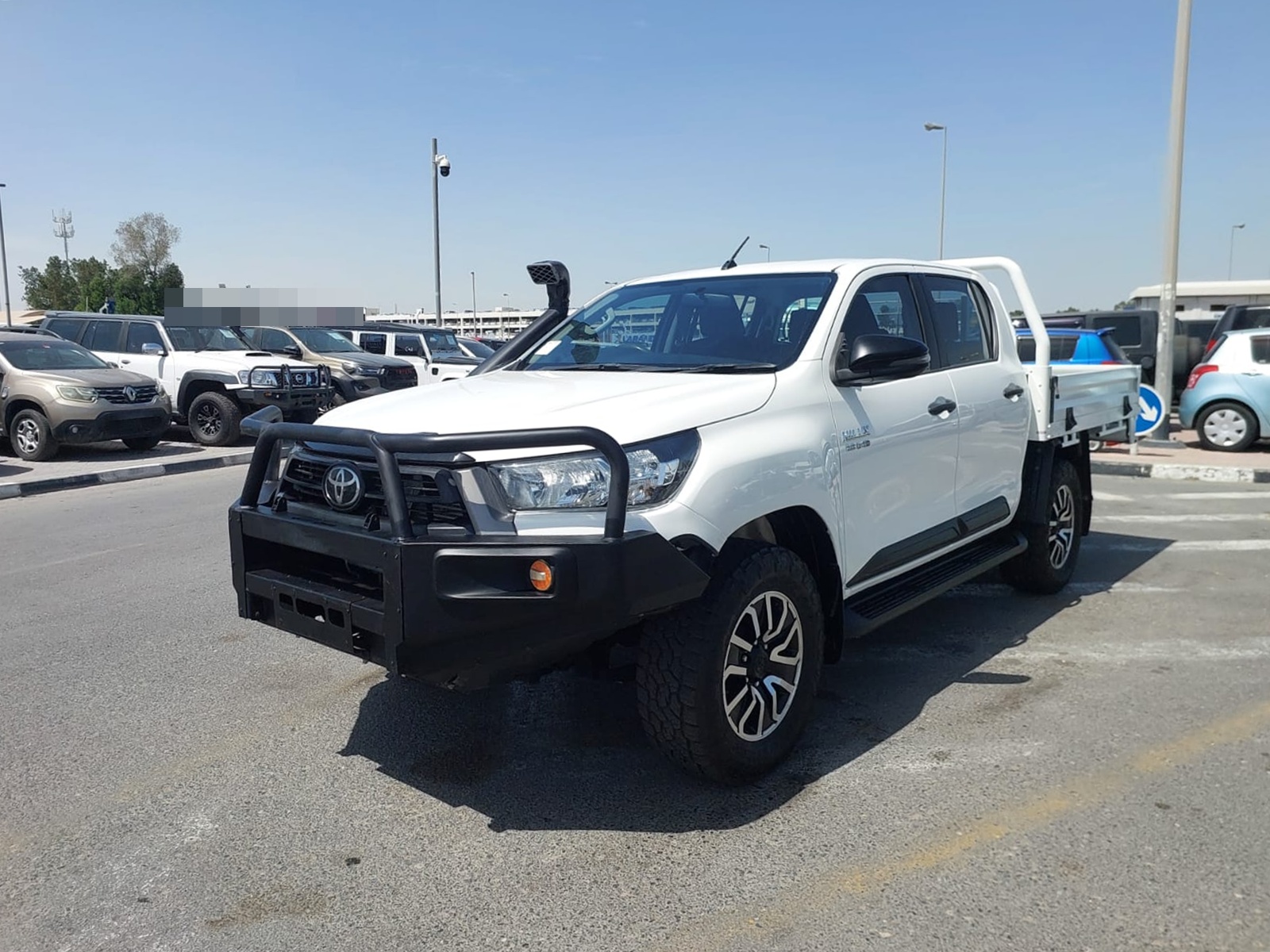 TOYOTA Hilux