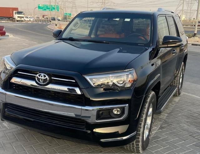 TOYOTA 4 RUNNER