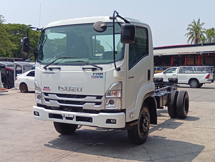 ISUZU FORWARD