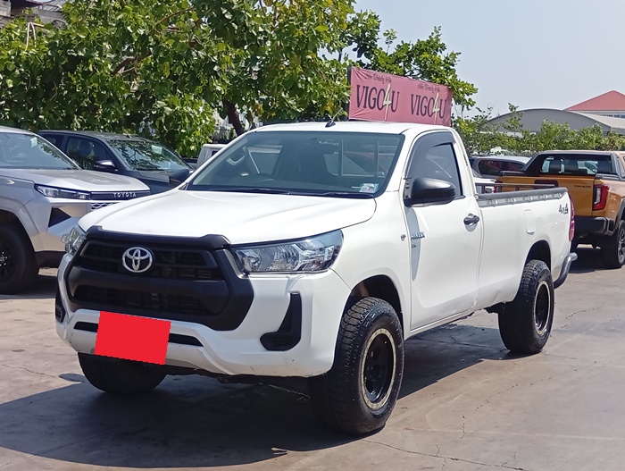 TOYOTA Hilux