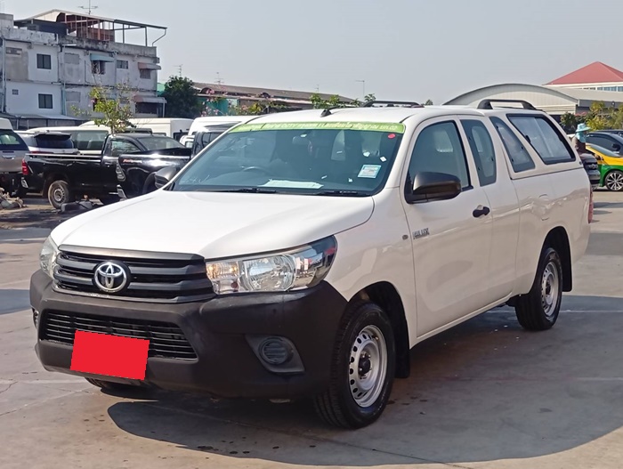 TOYOTA Hilux
