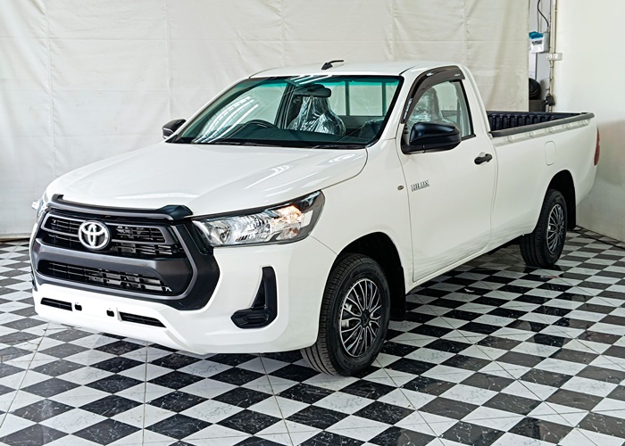 TOYOTA Hilux