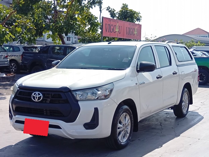 TOYOTA Hilux