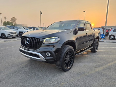 MERCEDES-BENZ X-CLASS