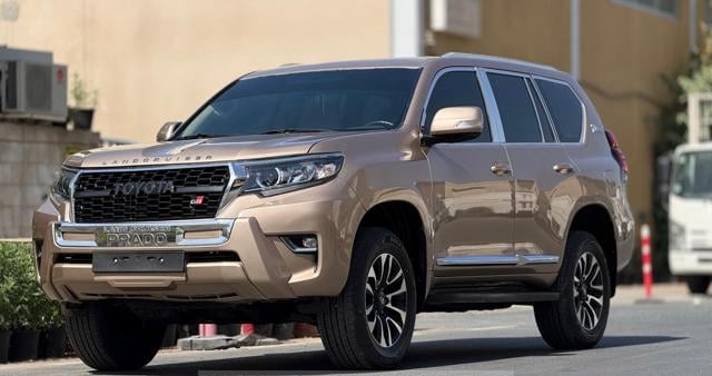 TOYOTA Land Cruiser Prado
