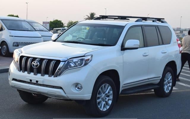 TOYOTA PRADO
