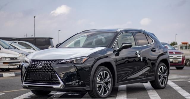 LEXUS UX